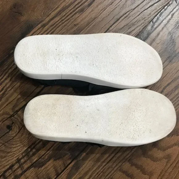 Kate Spade Navy Suede Sneakers - Slip on Luxury Comfort - Picture 11 of 13